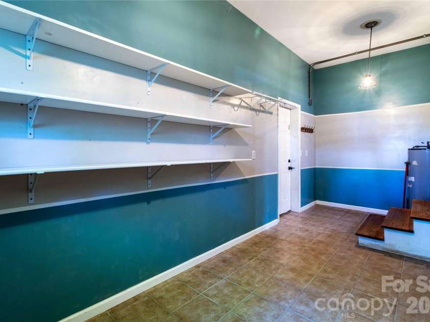 142 Blake Drive, Canton, NC 28716.  MLS# CAR4392775, YatesRealty ID 30427. 