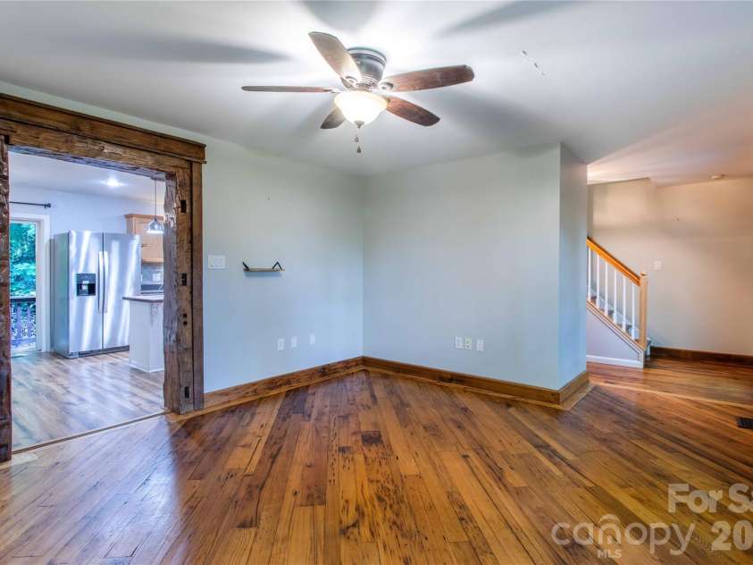 142 Blake Drive, Canton, NC 28716.  MLS# CAR4392775, YatesRealty ID 30427. 