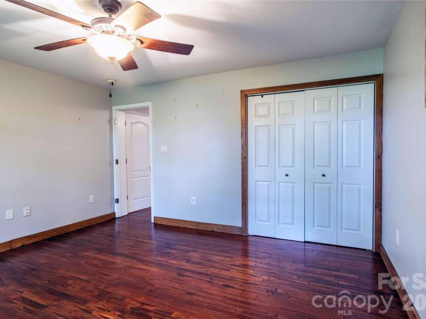 142 Blake Drive, Canton, NC 28716.  MLS# CAR4392775, YatesRealty ID 30427. 