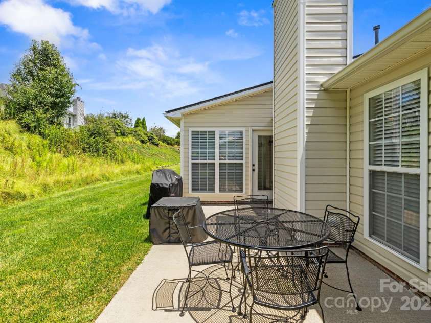 30 Morning Mist Road, Fletcher, NC 28732.  MLS# CAR4279362, YatesRealty ID 30428. 