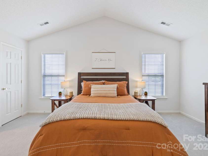 30 Morning Mist Road, Fletcher, NC 28732.  MLS# CAR4279362, YatesRealty ID 30428. Primary BR w/ vaulted ceilings
