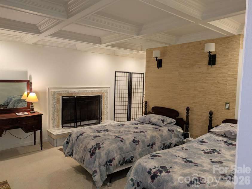 675 Fox Run Lane, Tryon, NC 28782.  MLS# CAR4386528, YatesRealty ID 30428. 