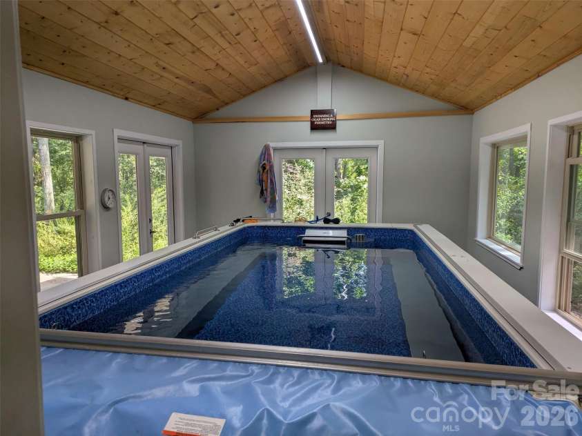 675 Fox Run Lane, Tryon, NC 28782.  MLS# CAR4386528, YatesRealty ID 30428. 