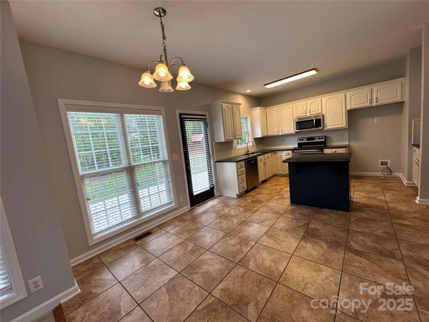 2260 Bilverlor Court, Mount Pleasant, NC 28124.  MLS# CAR4288027, YatesRealty ID 30429. BIG Kitchen, Dining Area with Island