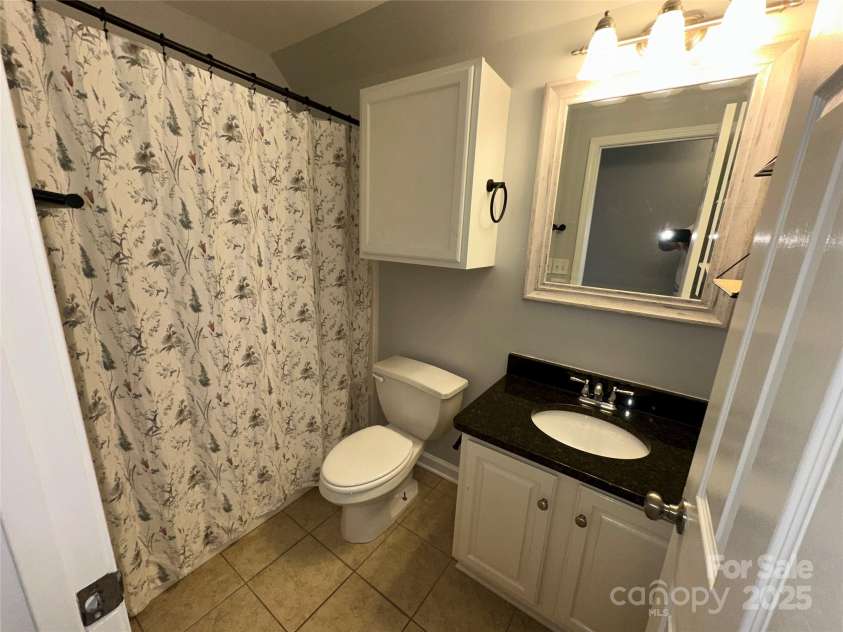 2260 Bilverlor Court, Mount Pleasant, NC 28124.  MLS# CAR4288027, YatesRealty ID 30429. Full Bath #2