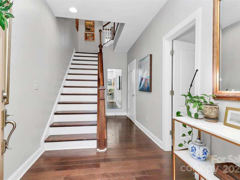 1244 Madison Towns Lane, Charlotte, NC 28209.  MLS# CAR4224877, YatesRealty ID 3043. 