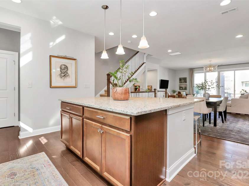 1244 Madison Towns Lane, Charlotte, NC 28209.  MLS# CAR4224877, YatesRealty ID 3043. 