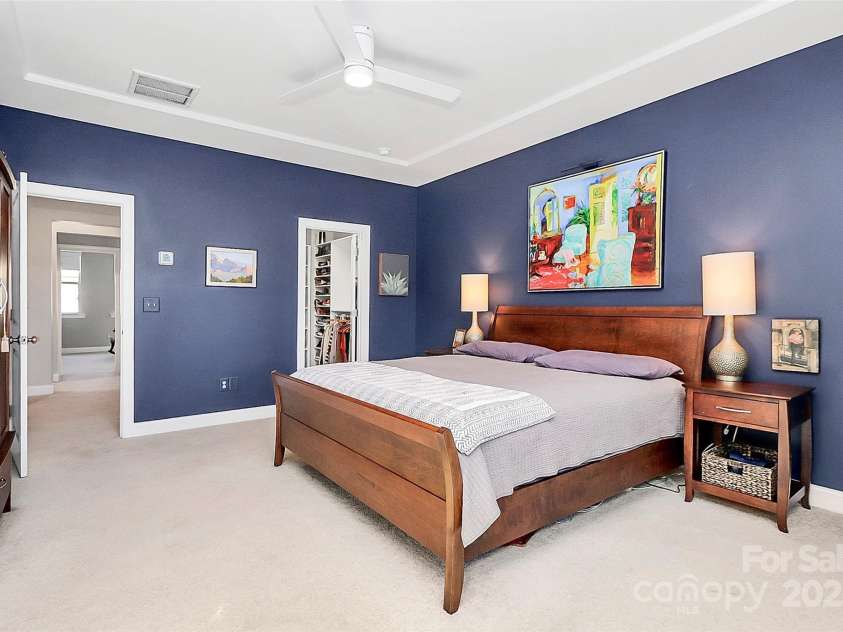 1244 Madison Towns Lane, Charlotte, NC 28209.  MLS# CAR4224877, YatesRealty ID 3043. 