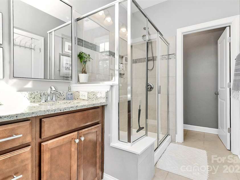 1244 Madison Towns Lane, Charlotte, NC 28209.  MLS# CAR4224877, YatesRealty ID 3043. 
