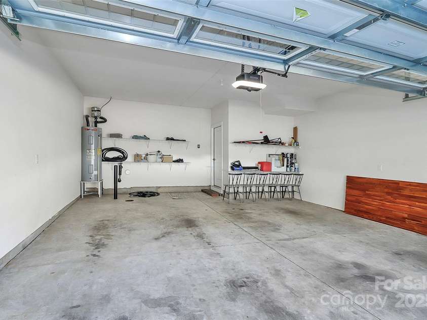1244 Madison Towns Lane, Charlotte, NC 28209.  MLS# CAR4224877, YatesRealty ID 3043. 
