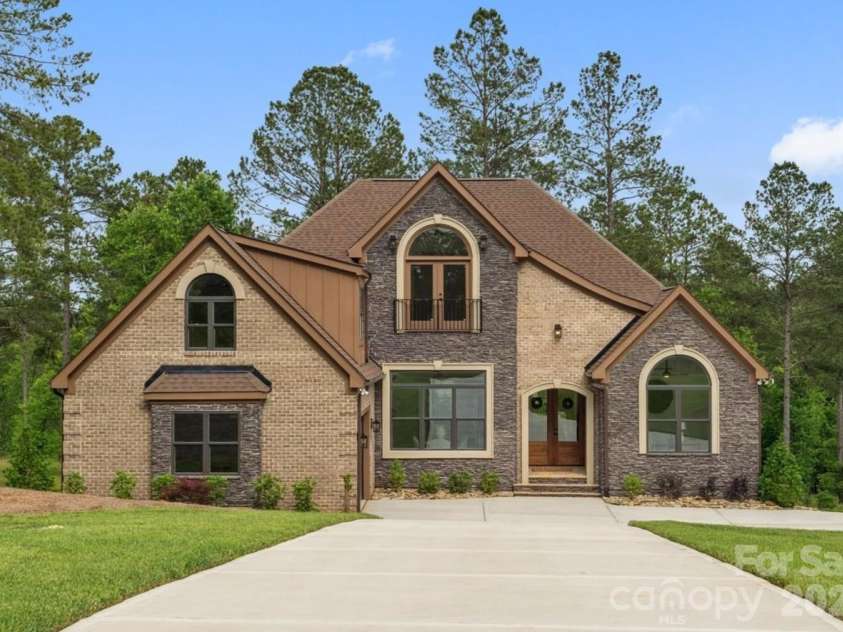 2024 Jumping Run, Connelly Springs, NC 28612.  MLS# CAR4336928, YatesRealty ID 3043. 