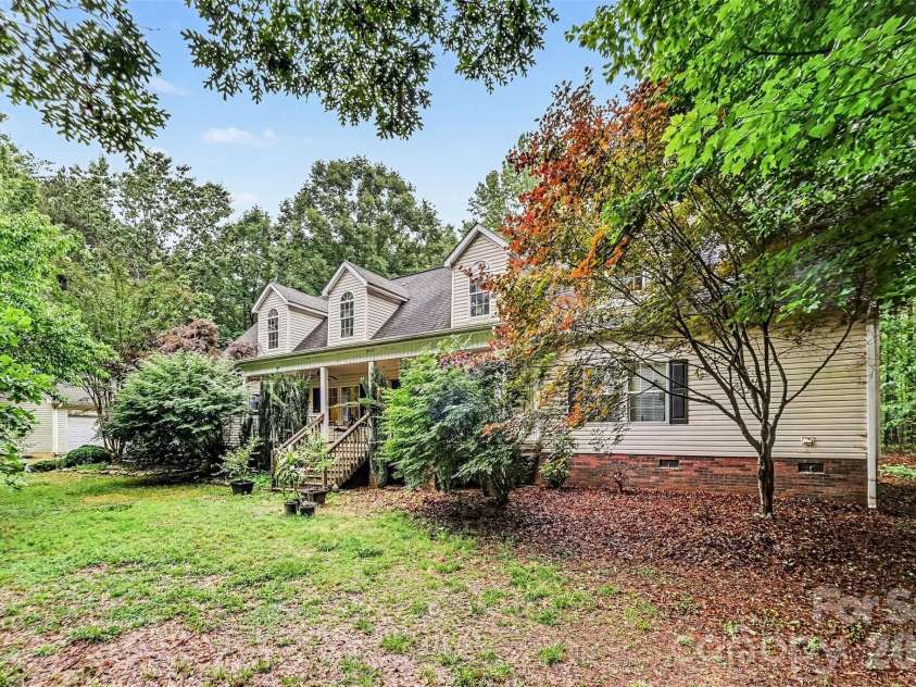 5879 Gold Hill Road, Gold Hill, NC 28071.  MLS# CAR4386710, YatesRealty ID 30430. 