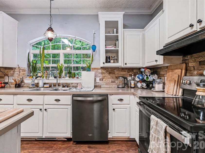 5879 Gold Hill Road, Gold Hill, NC 28071.  MLS# CAR4386710, YatesRealty ID 30430. 