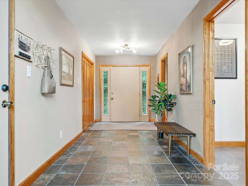 257 Flintlock Drive, York, SC 29745.  MLS# CAR4282987, YatesRealty ID 30431. 