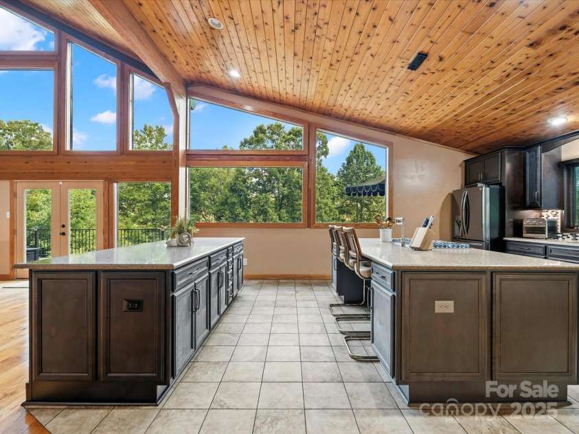 257 Flintlock Drive, York, SC 29745.  MLS# CAR4282987, YatesRealty ID 30431. 