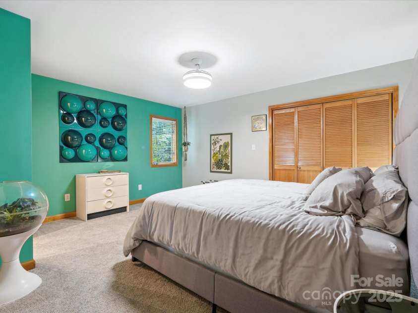 257 Flintlock Drive, York, SC 29745.  MLS# CAR4282987, YatesRealty ID 30431. 