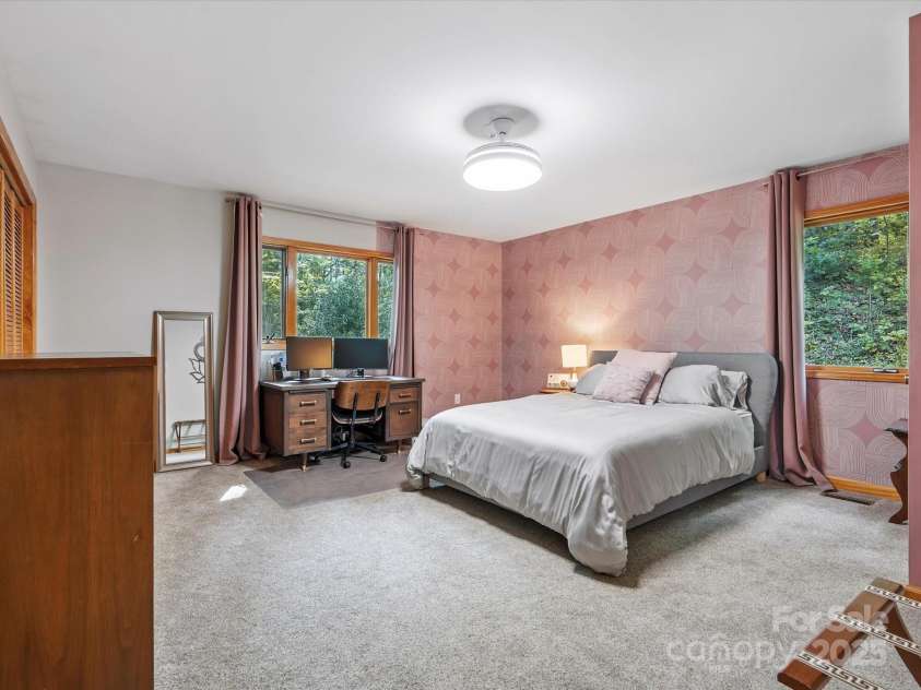 257 Flintlock Drive, York, SC 29745.  MLS# CAR4282987, YatesRealty ID 30431. 