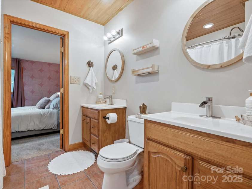 257 Flintlock Drive, York, SC 29745.  MLS# CAR4282987, YatesRealty ID 30431. 