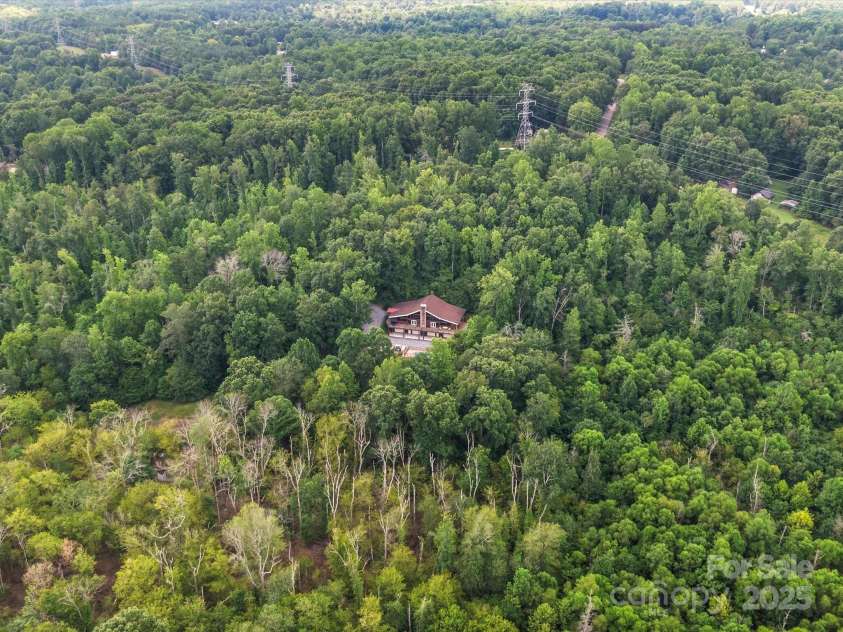 257 Flintlock Drive, York, SC 29745.  MLS# CAR4282987, YatesRealty ID 30431. 