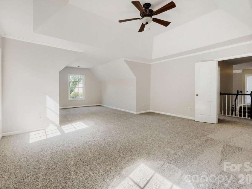 5613 Shenandoah Drive, Waxhaw, NC 28173.  MLS# CAR4392494, YatesRealty ID 30431. 