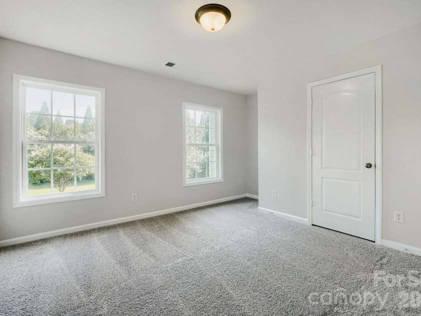 5613 Shenandoah Drive, Waxhaw, NC 28173.  MLS# CAR4392494, YatesRealty ID 30431. 