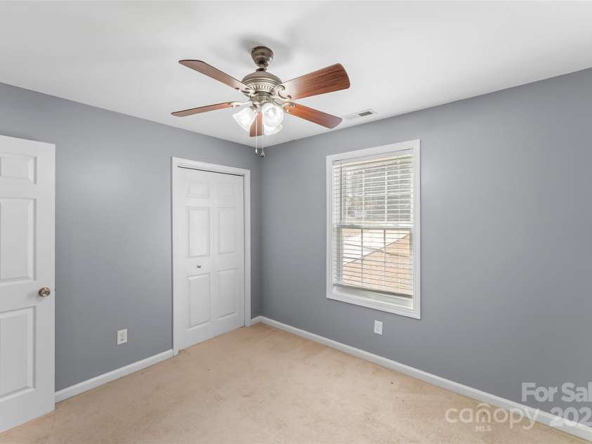 1401 Southwest Boulevard, Newton, NC 28658.  MLS# CAR4324616, YatesRealty ID 30434. 