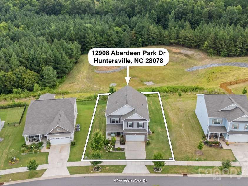 12908 Aberdeen Park Drive, Huntersville, NC 28078.  MLS# CAR4285491, YatesRealty ID 30436. 