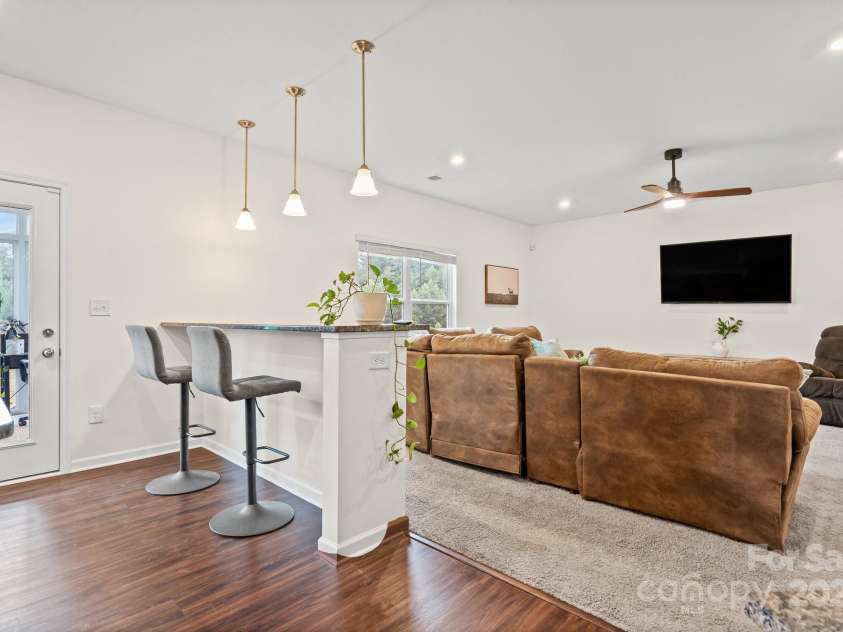 12908 Aberdeen Park Drive, Huntersville, NC 28078.  MLS# CAR4285491, YatesRealty ID 30436. 