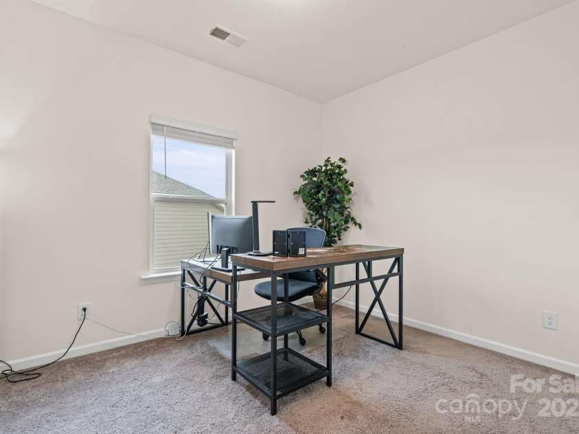 12908 Aberdeen Park Drive, Huntersville, NC 28078.  MLS# CAR4285491, YatesRealty ID 30436. Guest bedroom