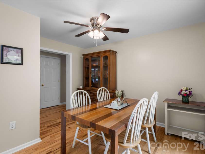 125 Round Mountain Road, Brevard, NC 28747.  MLS# CAR4391140, YatesRealty ID 30437. 
