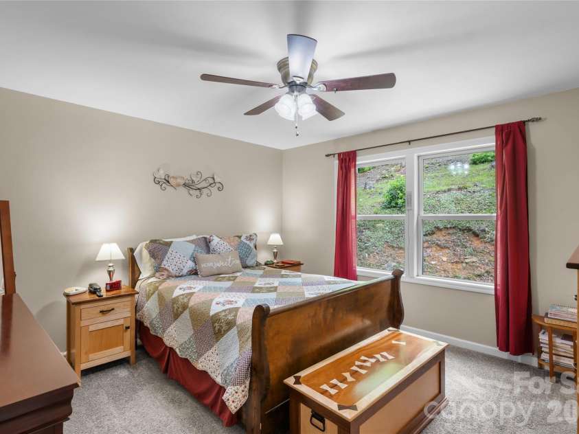 125 Round Mountain Road, Brevard, NC 28747.  MLS# CAR4391140, YatesRealty ID 30437. 