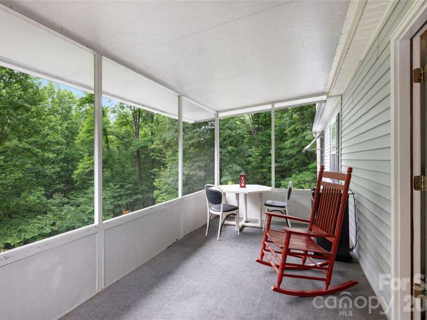 125 Round Mountain Road, Brevard, NC 28747.  MLS# CAR4391140, YatesRealty ID 30437. 