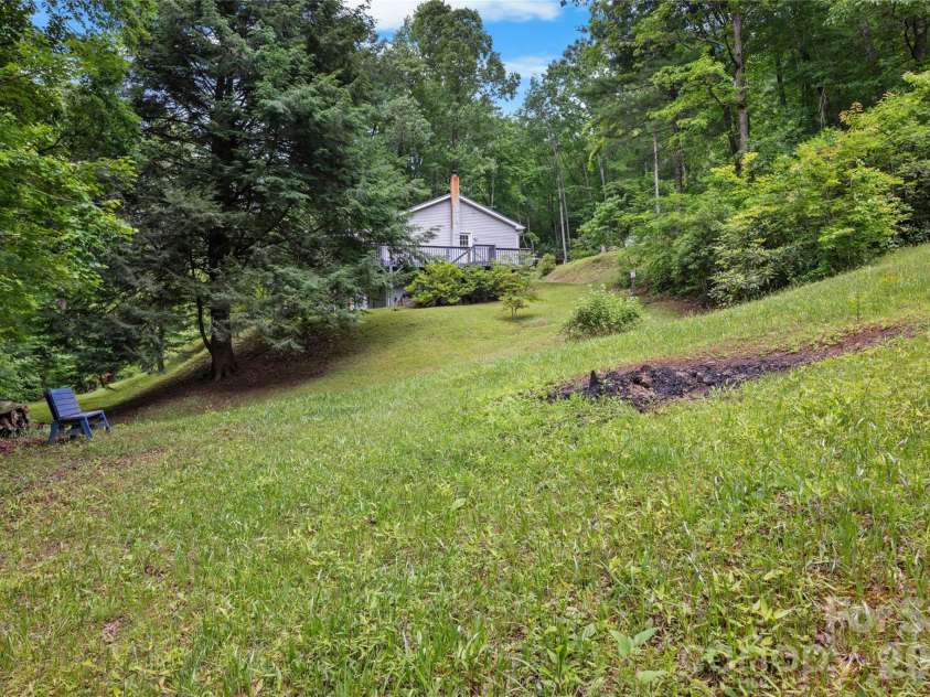125 Round Mountain Road, Brevard, NC 28747.  MLS# CAR4391140, YatesRealty ID 30437. 