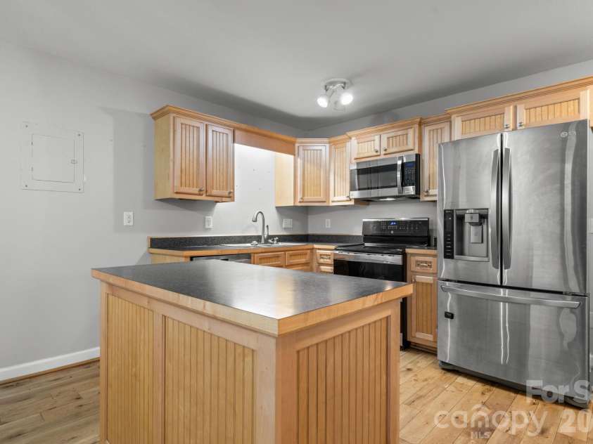 309 Sheldon Street, Hudson, NC 28638.  MLS# CAR4277240, YatesRealty ID 3044. 