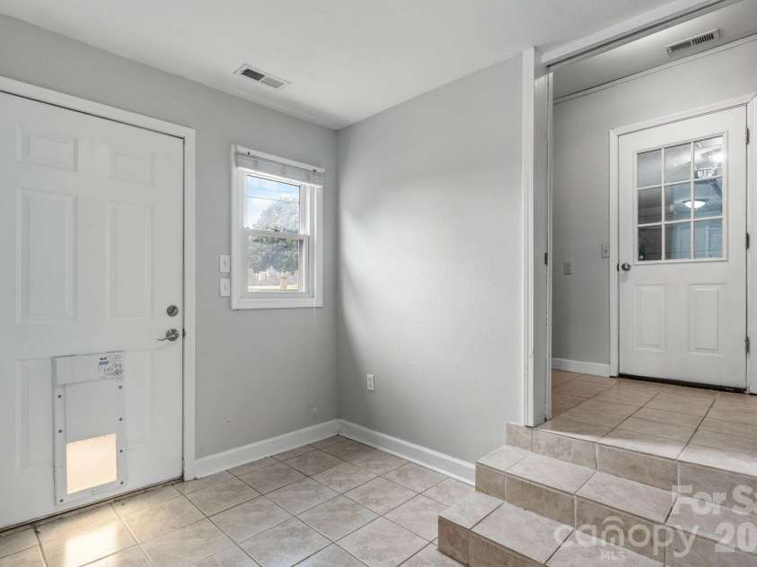 309 Sheldon Street, Hudson, NC 28638.  MLS# CAR4277240, YatesRealty ID 3044. 