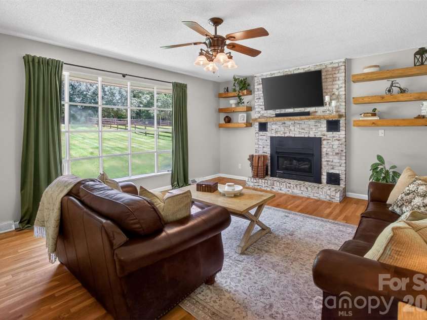 1609 Hall Road, Chester, SC 29706.  MLS# CAR4387994, YatesRealty ID 30440. 