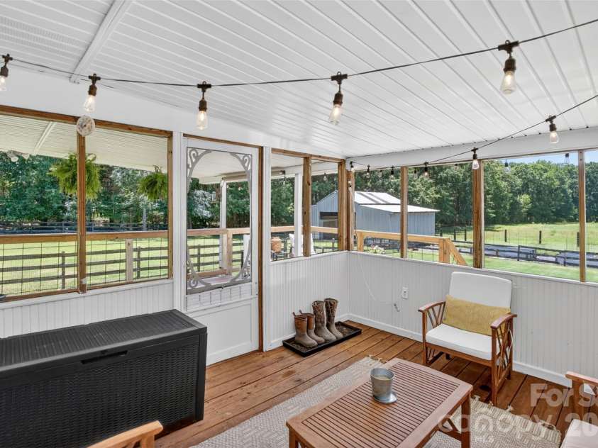 1609 Hall Road, Chester, SC 29706.  MLS# CAR4387994, YatesRealty ID 30440. 
