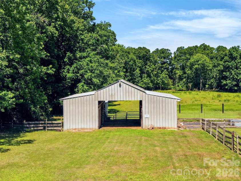 1609 Hall Road, Chester, SC 29706.  MLS# CAR4387994, YatesRealty ID 30440. 