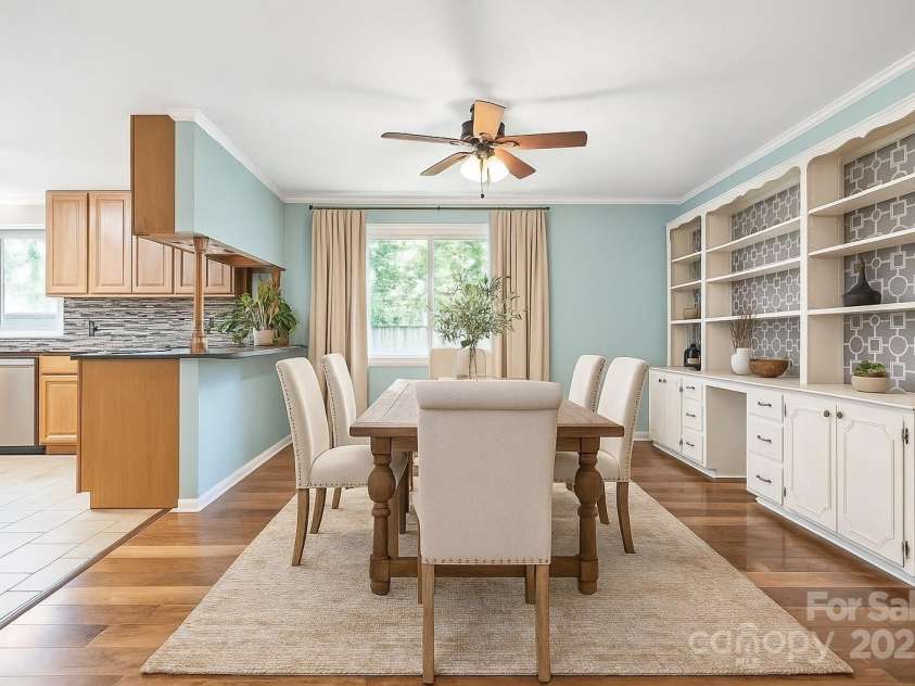 137 Deal Lane, Statesville, NC 28677.  MLS# CAR4250460, YatesRealty ID 30441. Virtual Staging