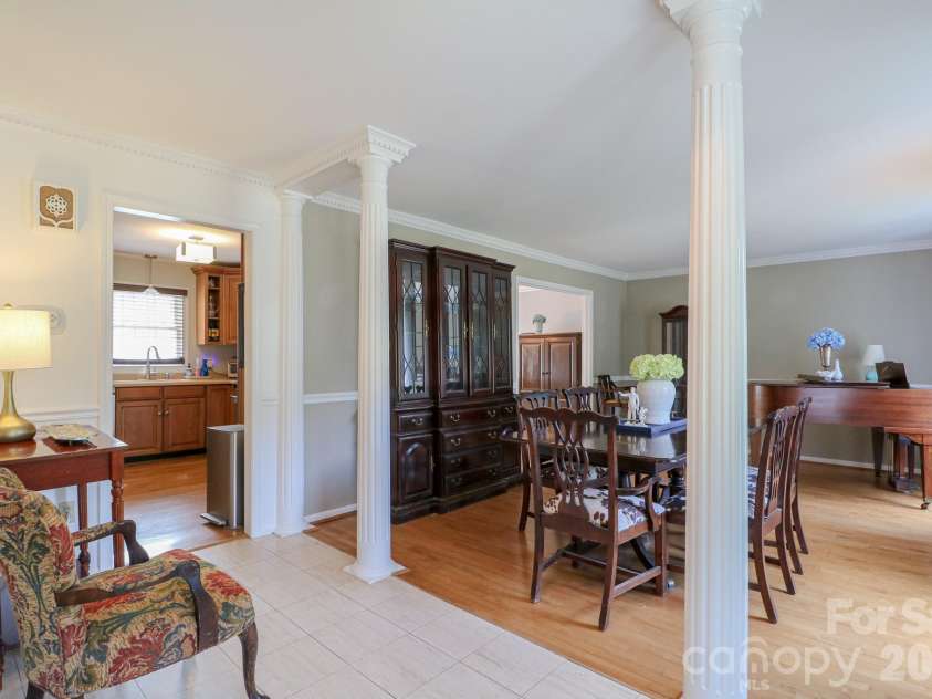 120 Wellington Drive, Salisbury, NC 28144.  MLS# CAR4393362, YatesRealty ID 30442. 