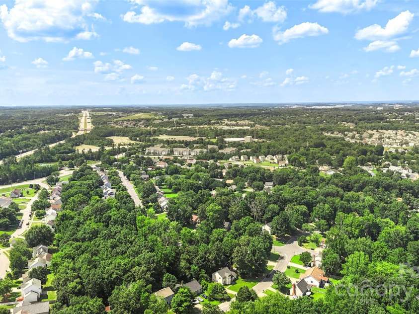 2012 Killarney Place, Charlotte, NC 28262.  MLS# CAR4272576, YatesRealty ID 30442. 