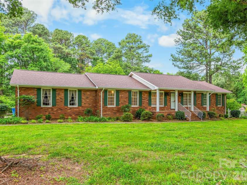 1719 Suther Road, Concord, NC 28025.  MLS# CAR4389080, YatesRealty ID 30444. 