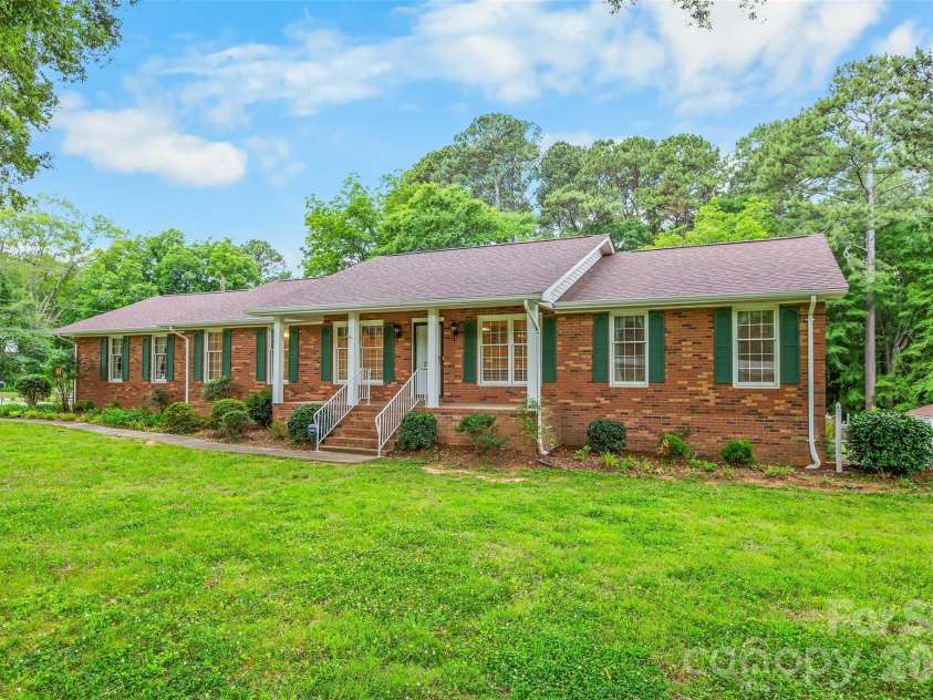 1719 Suther Road, Concord, NC 28025.  MLS# CAR4389080, YatesRealty ID 30444. 