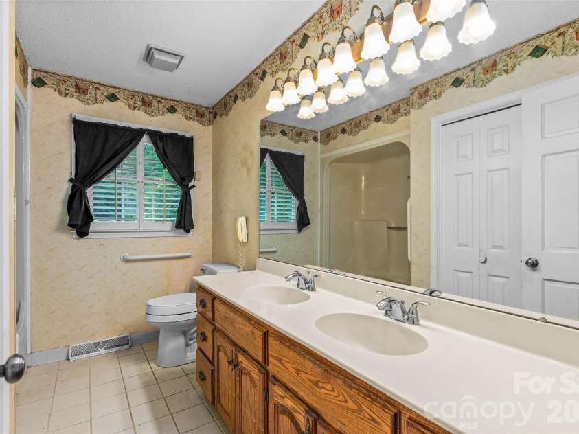 1719 Suther Road, Concord, NC 28025.  MLS# CAR4389080, YatesRealty ID 30444. 