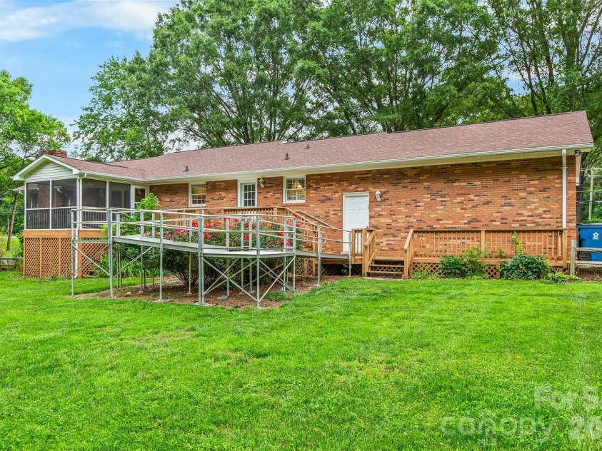 1719 Suther Road, Concord, NC 28025.  MLS# CAR4389080, YatesRealty ID 30444. 