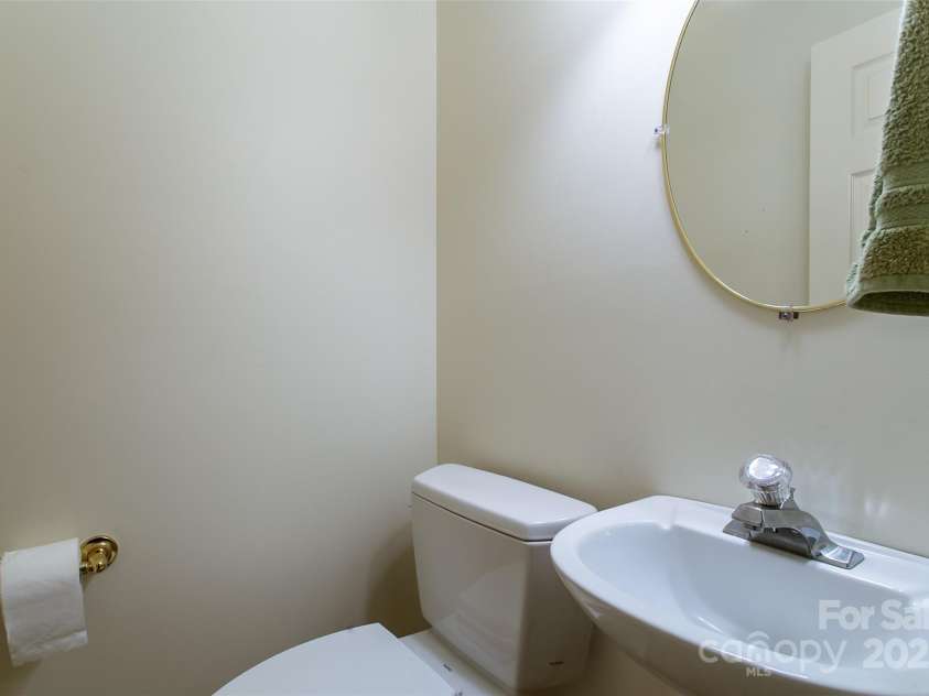 263 Ugedaliyvi Court, Brevard, NC 28712.  MLS# CAR4281622, YatesRealty ID 30444. 