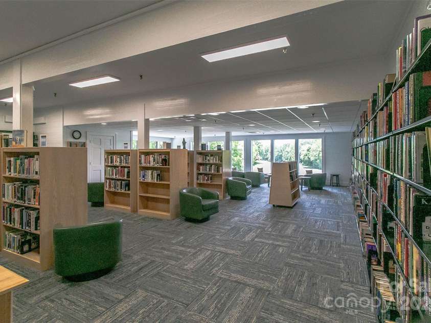 263 Ugedaliyvi Court, Brevard, NC 28712.  MLS# CAR4281622, YatesRealty ID 30444. 