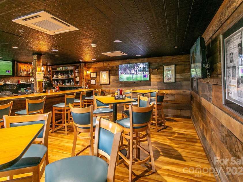 263 Ugedaliyvi Court, Brevard, NC 28712.  MLS# CAR4281622, YatesRealty ID 30444. 