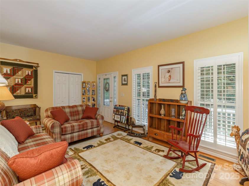 365 Jonathan Creek Drive, Etowah, NC 28729.  MLS# CAR4281995, YatesRealty ID 30445. 