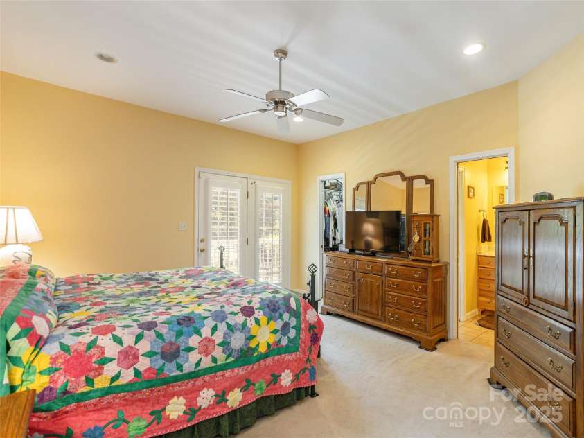 365 Jonathan Creek Drive, Etowah, NC 28729.  MLS# CAR4281995, YatesRealty ID 30445. 